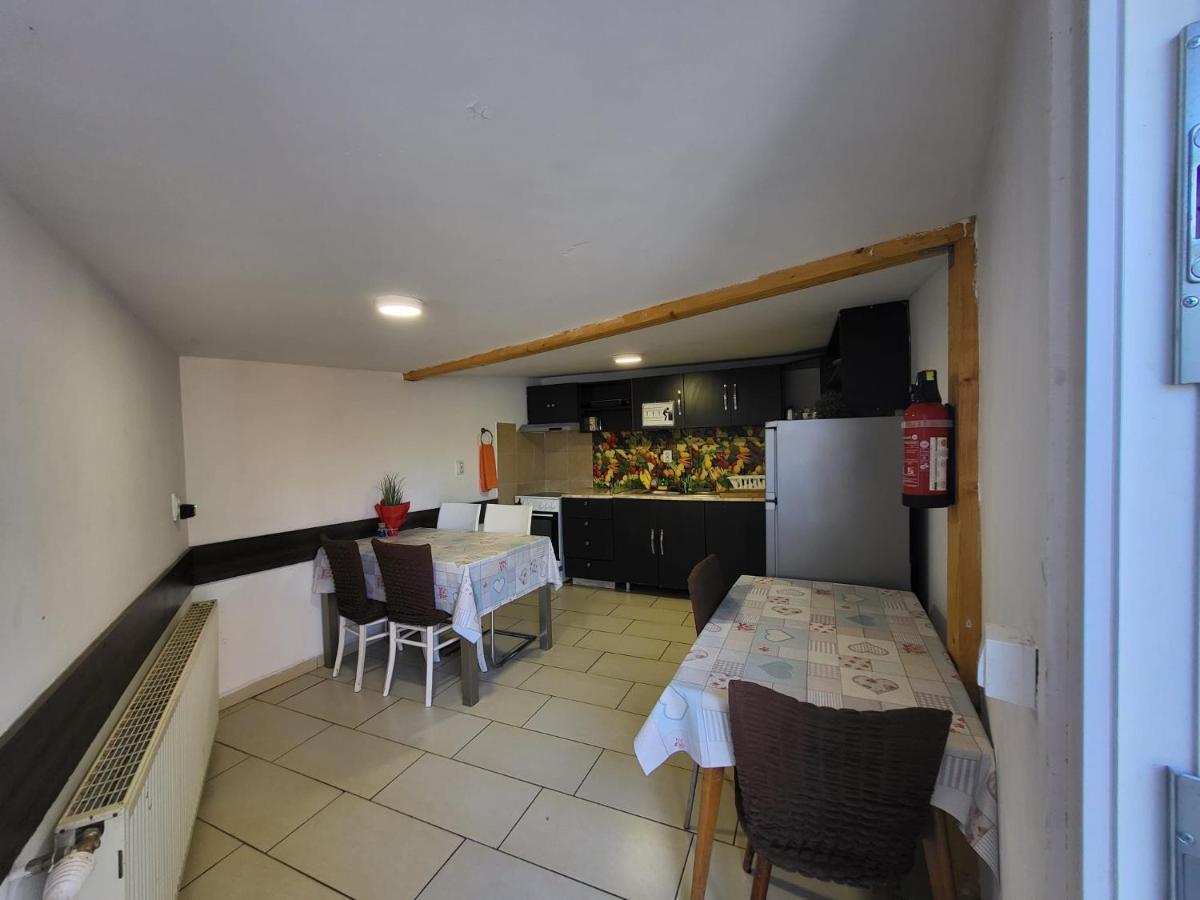 Haus Baron 1 Neckarau Gasthof *