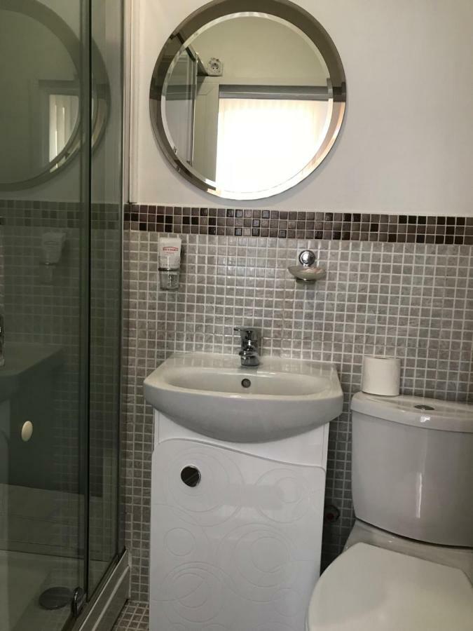 Haus Baron 1 Neckarau Gasthof City Airport Mannheim