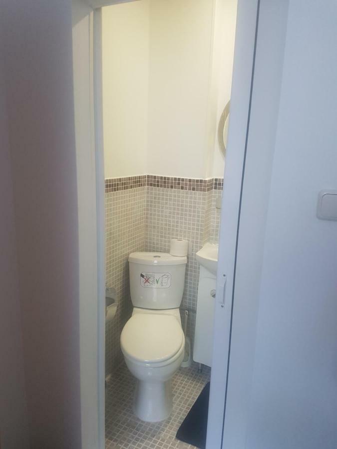 Guest house Haus Baron 1 Neckarau *