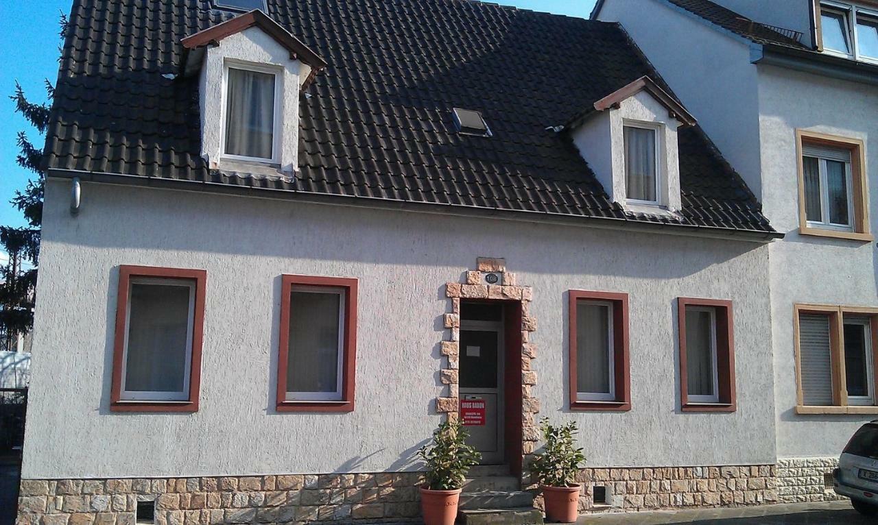 Guest house Haus Baron 1 Neckarau Mannheim